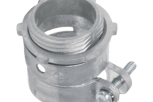 Conector recto para tubo flexible de 4" (102 mm).