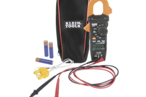 Amperímetro Digital de Gancho de Rango Automático de 400 A CA con Medidor de Temperatura.