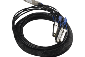(XQ+BC0003-XS+) Cable de conexión 100G QSFP28 a 4 x 25G SFP28 o 40G QSFP+ a 10G SFP+, 3m