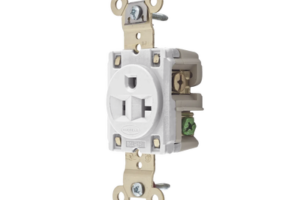 Contacto Sencillo / 20 A 125 V / 2 Polos 3 Hilos / Nema 5-20R / Color Blanco / Grado Industrial.