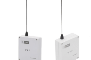 KIT de Transmisor - Receptor inalámbrico / Distancia máxima de transmisión 2500 metros (Linea de vista)