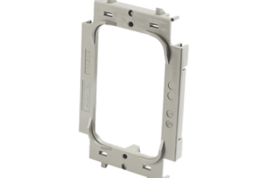 Adaptador Atornillable para Faceplate para Canaleta T70