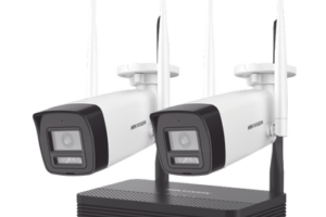 Kit IP Inalámbrico 2 Megapixel (1080p) / NVS 4 Canales / 2 Cámaras Bala para Exterior con Lente 2.8 mm y Dual Light (30 mts IR + 20 mts Luz Blanca) / Audio Bidireccional (Micrófono y Bocina) / Soporta Micro SD de 512 GB