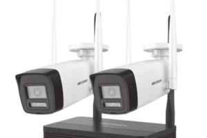 Kit IP Inalámbrico 4 Megapixel / NVS 4 Canales / 2 Cámaras Bala para Exterior con Lente 2.8 mm y Dual Light (30 mts IR + 30 mts Luz Blanca) / Audio Bidireccional (Micrófono y Bocina) / Soporta Micro SD de 512 GB