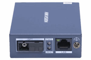 Convertidor Fibra Óptica Monomodo (TX) / 1 Puerto SFP (SC) 100 Mbps / 1 Puerto RJ45 10/100 Mbps / HASTA 20 KM / Plug and Play