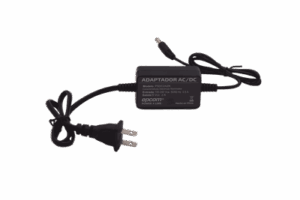 Adaptador 5 Vcc / 2A / UL / Voltaje de Entrada de 100-240 Vca / Para uso, solo en lectores biométricos de 5 Vcc de la marca ZK