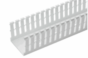 Canaleta Ranurada de PVC Sin Tapa, Tipo F, 57.2 mm de Ancho, 104.1 mm de Alto y 1.8 m de Largo, Color Blanco