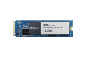 SSD NVMe M.2 Serie Enterprise | SSD 1600GB | Alto Rendimiento 660.000 IOPS Lectura | 120.000 IOPS Escritura | Hasta 2900 TBW | Protección de Datos Integral | Compatibilidad con Synology DSM | Garantía de 5 Años.