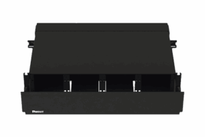 Panel de Distribución de Fibra Óptica, Acepta 8 Placas FAP o FMP, Bandeja Deslizable, Hasta 192 Fibras, Color Negro, 2 UR