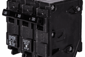 Interruptor automático enchufable tipo QP 3 polos, 30 amp