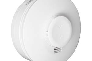 Detector Inalámbrico de Humo y Calor 5800SMOKEV / 3V Litio / Detección Fotoelectrica Multicriterio / Temperatura Fija 135°F / Alerta Baja Temperatura 41°F / RF 345 MHz / Sonido 85 dBA / Compatible con Sistemas Resideo