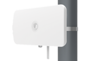 Módulo Suscriptor ePMP 6 GHz Force 4616 / 1 Gbps Capacidad / 16 dBi Antena Integrada / 160 MHz Canales / Interoperable con ePMP 4600 APs / Gestión cnMaestro / IP55 / PoE Incluido / 3 Años Garantía
