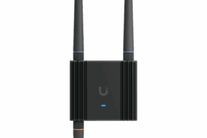 Router UniFi Ultra LTE con WiFi 4 / ranura para 1 tarjeta SIM / 2 Puertos RJ45 10/100Mbps / Alimentación por USB Type-C y ATX DC / Bandas LTE B2, B4, B5 /