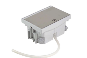 Caja de Suelo Estanca IP66 para Interior y Exterior / Protección contra Polvo y Agua / Sistema de Drenaje Integrado / Cierre Manual o de Seguridad / Alta Resistencia para Áreas Públicas