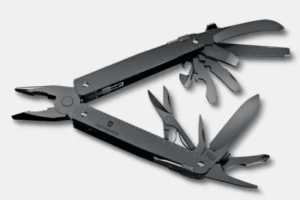 Navaja Multiuso Victorinox Swiss Tool / 26 Funciones / Acero Suizo / Punta Fina / Dimensiones 115 x 45 x 19 mm / Peso 295 g.