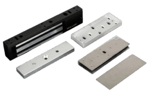 Kit Para Control de Acceso Incluye Chapa Magnética de 600 Lbs / Montaje En "U" Para Puerta de Cristal /  Uso Interior / Certificación UL / Color Negro