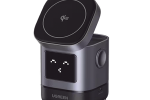 Cargador Inalámbrico Robot 2 en 1 UGREEN Qi2 / 15W Ultra Rápido para iPhone / 5W para AirPods / Pantalla Inteligente con Expresiones / Imanes N48H / Puerto USB-C 5W para Apple Watch / Compatibilidad MPP