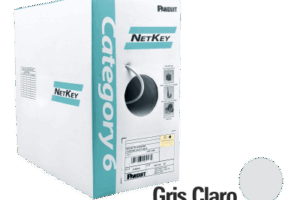 Bobina de Cable UTP 305 Metros (1000 Pies) de Cobre, NetKey, Gris Claro, Categoría 5e (24 AWG), PVC (CM), de 4 Pares