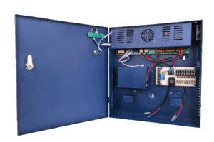 Fuente de poder profesional PoE (Power over Ethernet) de 8 puertos con capacidad total de 360W, diseñada específicamente para sistemas de videovigilancia CCTV y control de acceso.