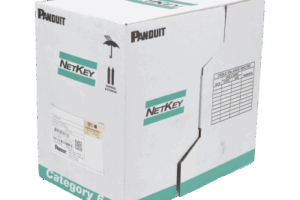 Bobina de Cable UTP 305 Metros (1000 Pies) de Cobre, NetKey, Azul, Categoría 5e (24 AWG), PVC (CM), de 4 Pares