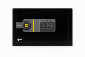 Caja Fuerte Electrónica Residencial / Sistema de Apertura por Código 3-8 Dígitos / Llave de Emergencia / Bloqueo de Seguridad 5 Minutos / Indicadores LED / Alimentación 4 Pilas AA / Garantía 1 Año