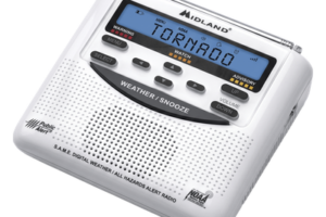 Radio de Alerta Meteorológica / 7 Canales NOAA / Tecnología S.A.M.E. / Sirena 90 dB / Respaldo por Baterías AA / Certificación Public Alert