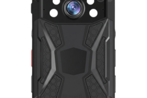 Cámara Corporal / 2K 30fps / Pantalla 2.4" LCD / IP68 / IR 10 m (32.8 ft) / 64GB / 4G y Wi-Fi / GPS / 40 MP
