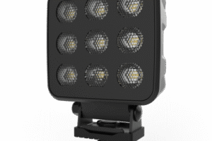 Luz de Trabajo LED / 9 LEDs / 6803 Lúmenes / 12-24 VCD / Haz Amplio / Diseño Compacto
